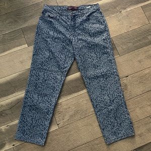 Gloria Vanderbilt Cheetah print jeans size 14 boyfriend jeans